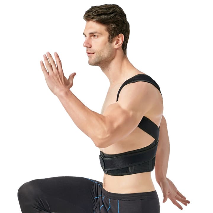 Correcteur de Posture Dos Sport sur homme qui court