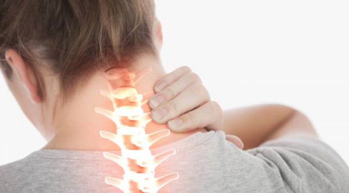 Traction cervicale pour les douleurs cervicales