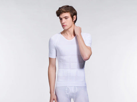 Tee Shirt Mal de Dos blanc sur un homme qui soulage les muscles de sa nuque