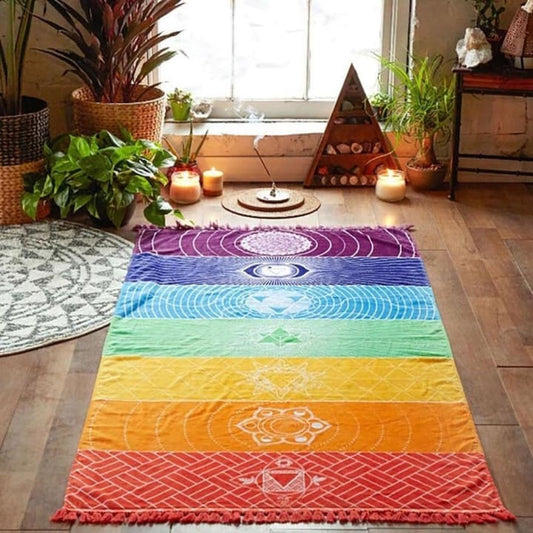 Tapis de sol motif Mandala 7 Chakras - Disposition dans salon pour méditation